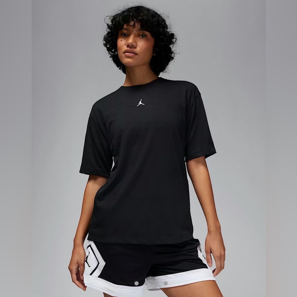 Jordan Sport Women’s Tee